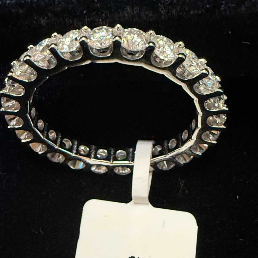 $549 Retail 2.4 Carat Moissanite Eternity 3mm Band Ring In 925 Sterling Silver
